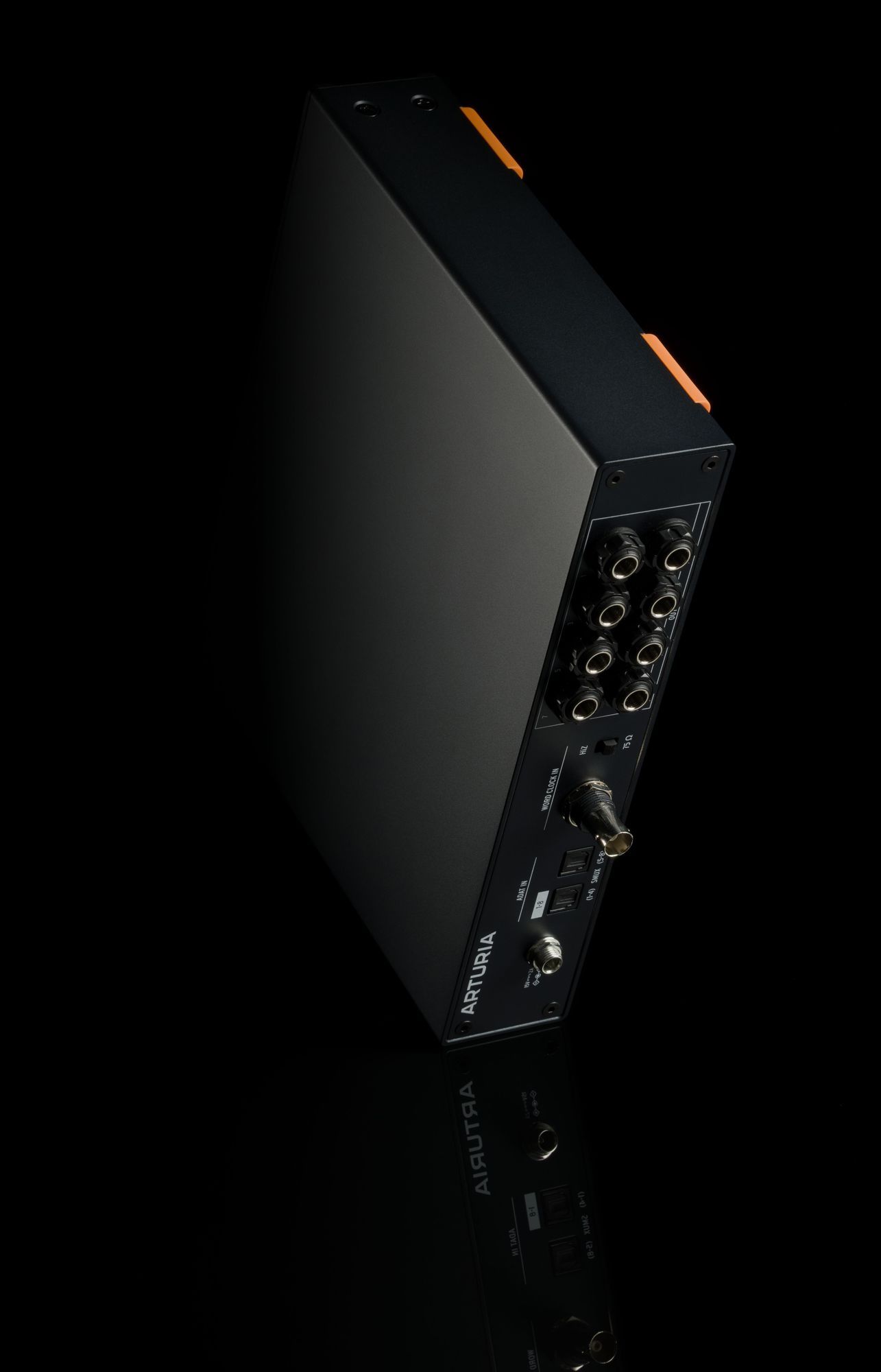 x8_out_backreflection