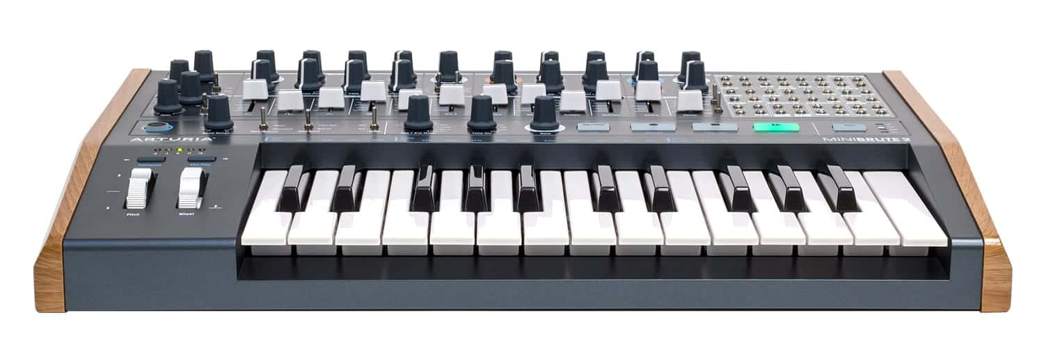 熱い販売 Arturia アナログシンセサイザー 2 MINIBRUTE 鍵盤楽器